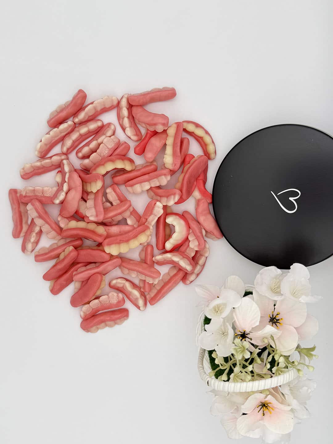 89-01-1.jpg Zähne Halal Candy – Bild 1