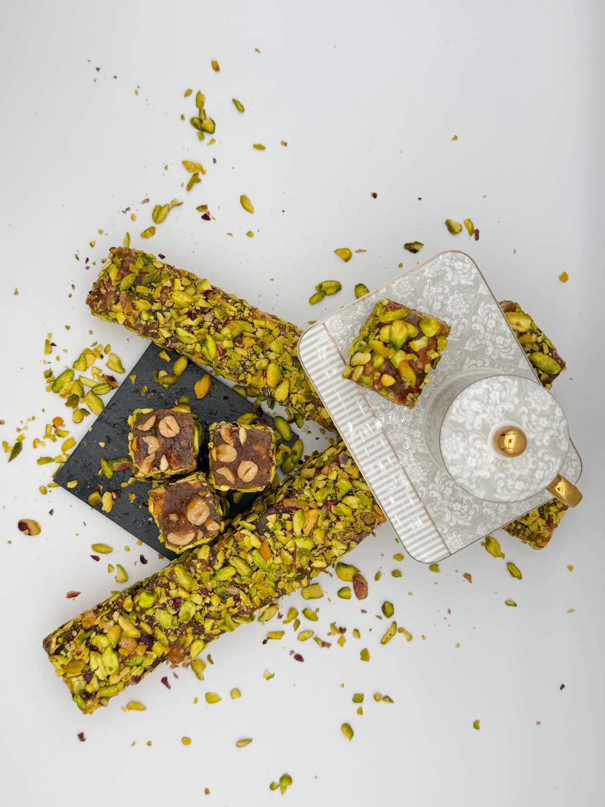 WhatsApp Image 2026-02-03 at 11.38.00 TÜRKISCHE lokum MIT PISTAZIEN FEIGEN WALNUSS WRAP – Bild 1